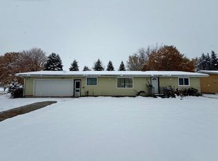 408 Elm St, Albert City, IA 50510