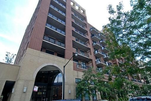 1st image of 833 W 15th Pl Unit 503-W