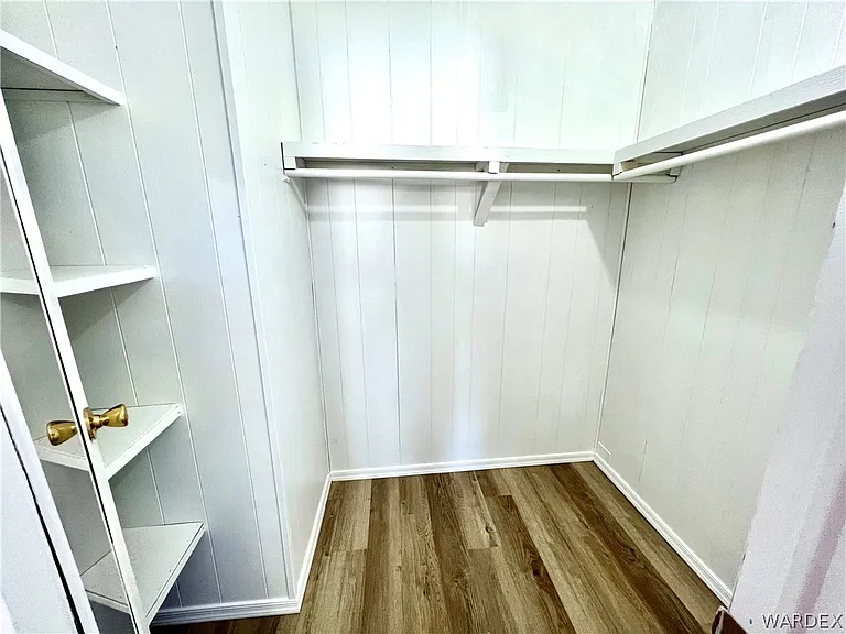 945 Holly St — Photo 22