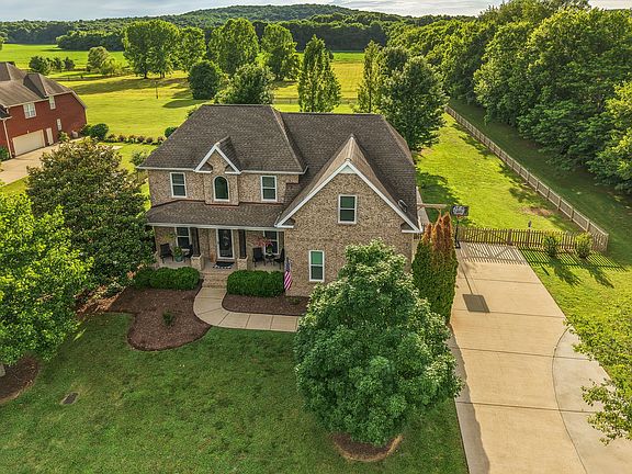 2nd image of 802 Galileo Dr