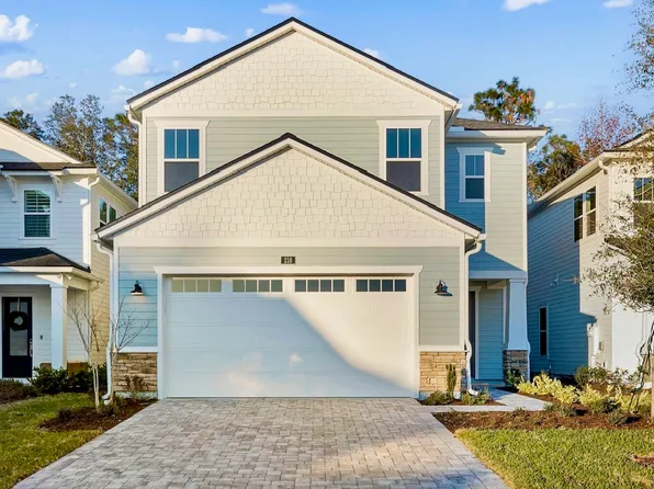 218 Zephyr Dr, Saint Johns, FL 32259