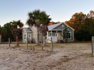 125 Tillman Rd, Saint Helena Island, SC 29920