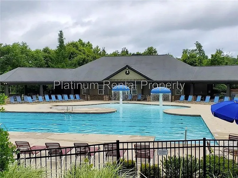 5075 Rialto Way — Photo 38