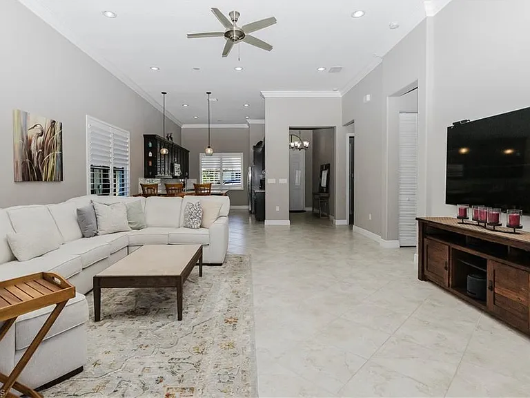 5265 Messina St — Photo 12
