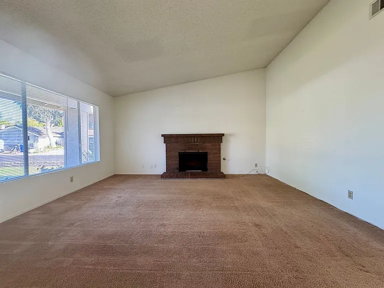 793 Tioga Pl — Photo 5