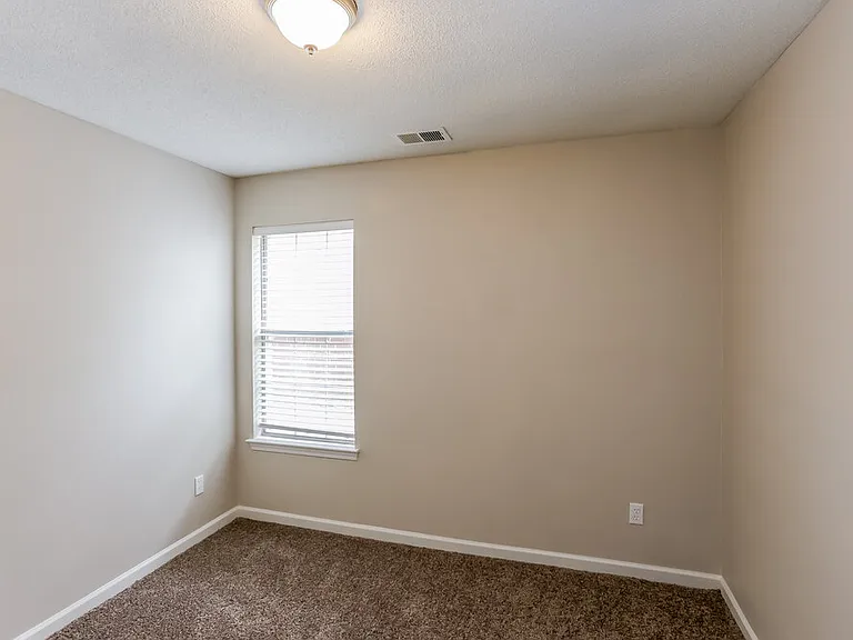 7085 Lindsey Leaf Cv — Photo 14