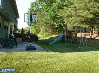 1 Heritage Hill Dr, Sicklerville, NJ 08081