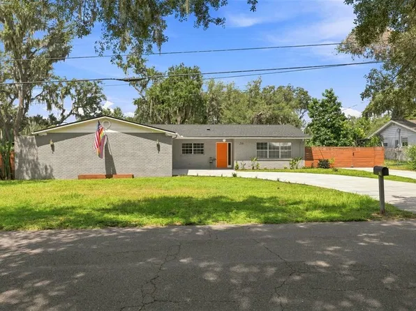 216 AMANA AVENUE, BRANDON, FL 33510