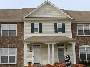 1010 McKenna Dr, Thompsons Station, TN 37179