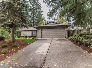 14610 SW Carolwood Dr, Beaverton, OR 97007