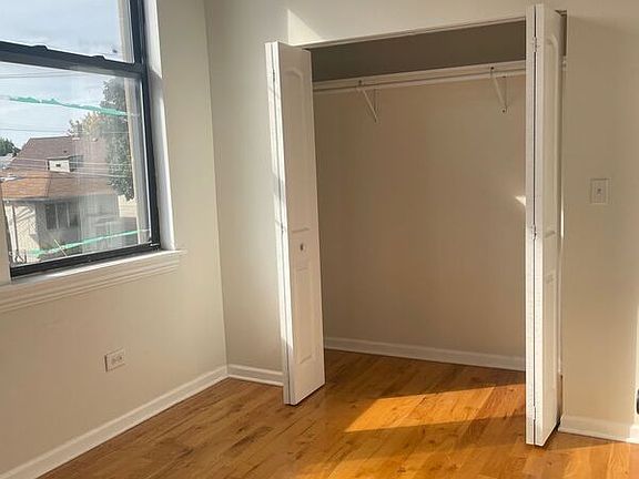 5th image of 3440 W Fullerton Ave #2