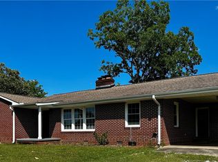 1070 Westminster Hwy, Westminster, SC 29693