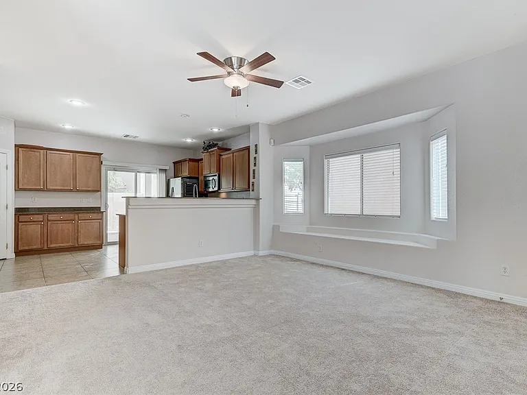 5048 Lower Falls Ct — Photo 11