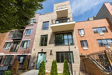 735 Lafayette Avenue in Bedford-Stuyvesant