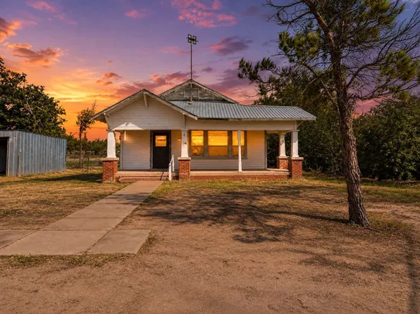 1408 Andis Ln, Coleman, TX 76834