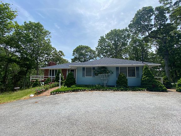 4th image of 1100 South Dr
