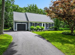 5 Windsong Road, Forestdale, MA 02644