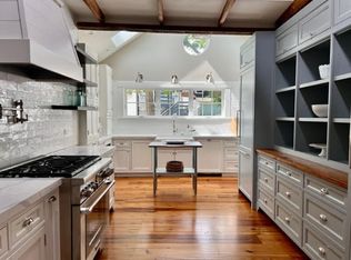 8 South Street, Dennis Pt, MA 02639