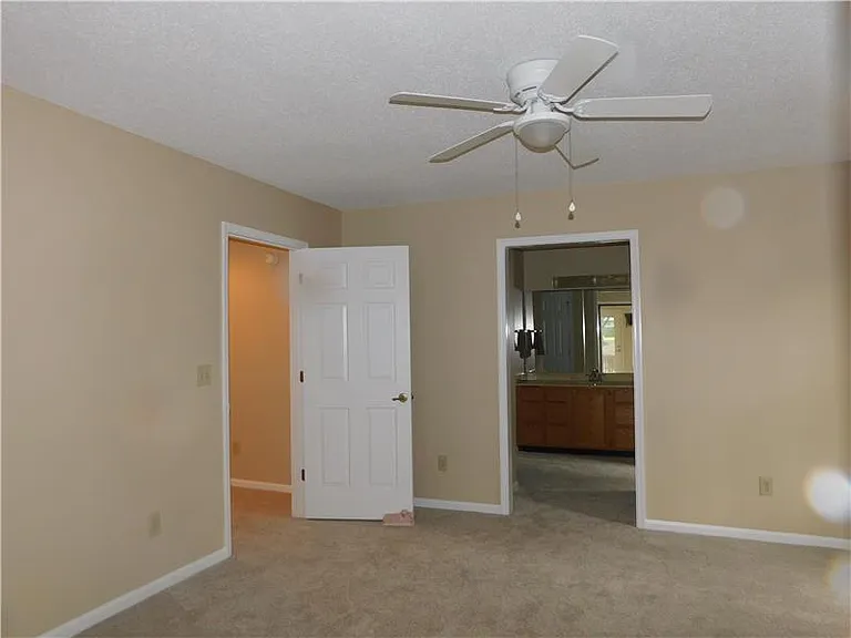 120 Juneberry Ln — Photo 10