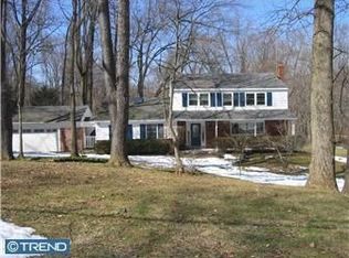 55 Mill Race Pl, Glen Mills, PA 19342