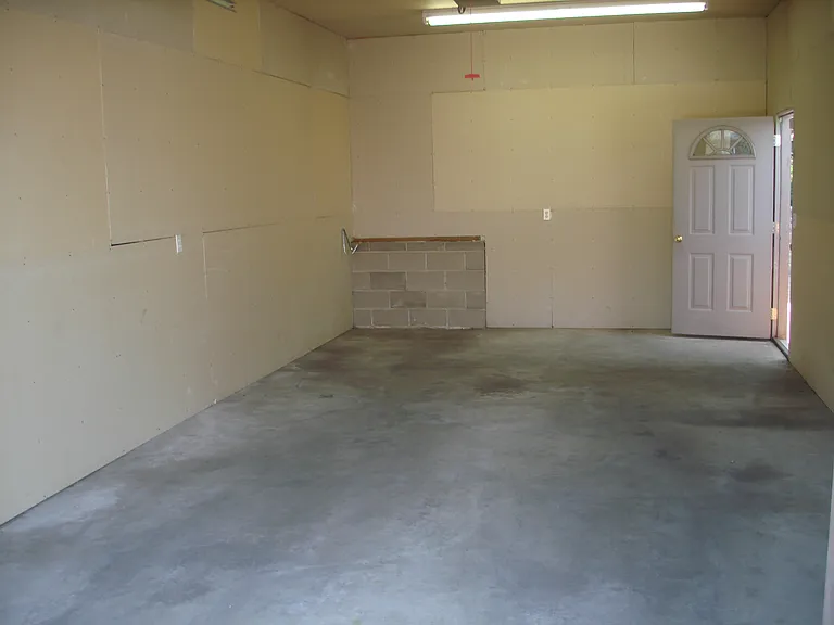 1 1/2 car garage.