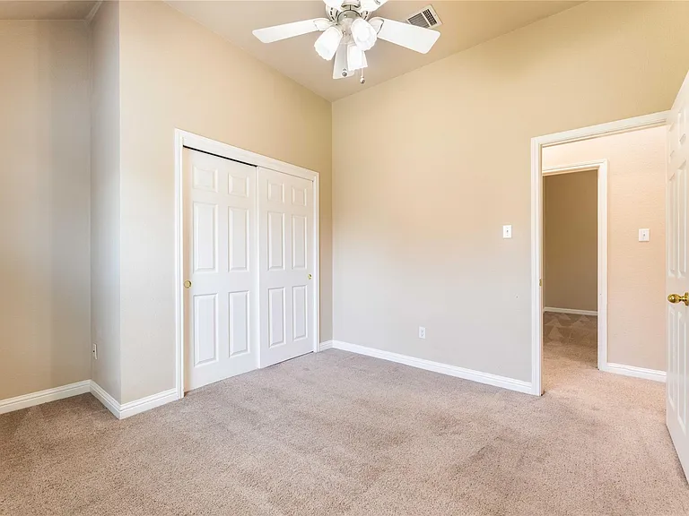 3705 Turetella Dr — Photo 17