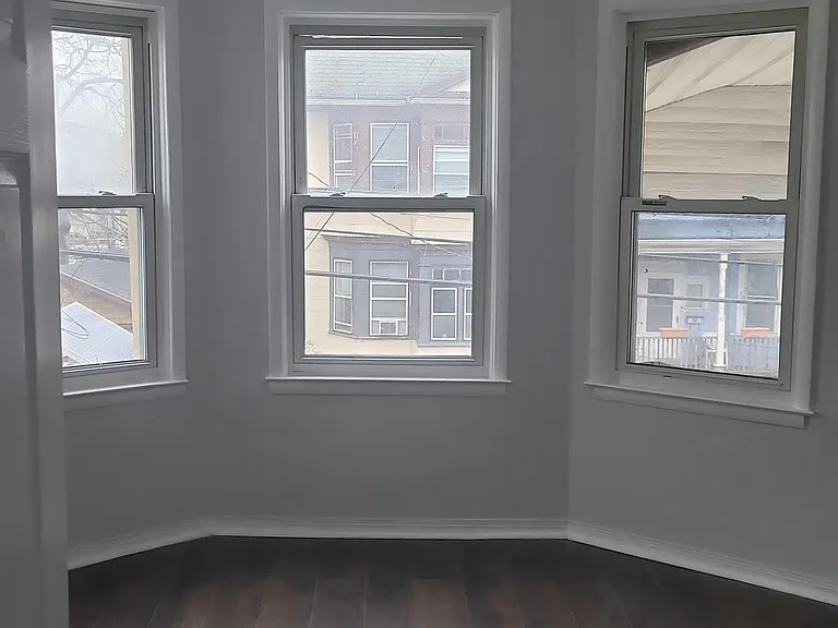 37 Schley St #1 — Photo 5