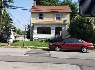 1230 Wade St, Aliquippa, PA