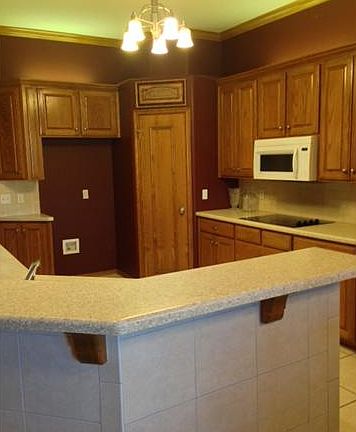 4th image of 832 Golden Pond Dr