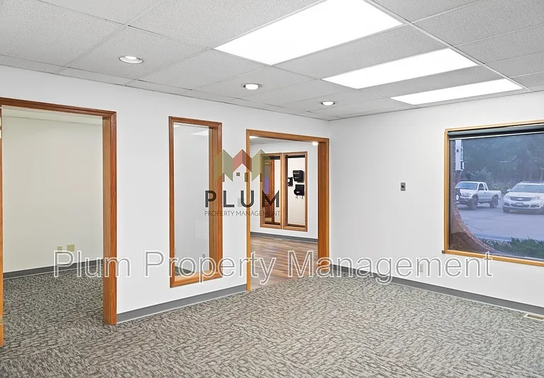 690 SW Higgins Ave #C — Photo 4