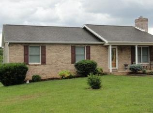 310 Stoneleigh Dr, Harrisonburg, VA 22801