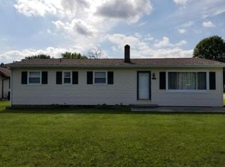 130 Hamilton Ave, Hebron, OH 43025