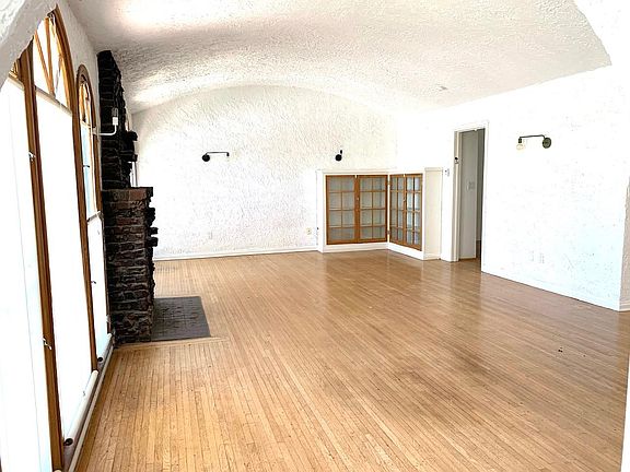 High ceilings compliment the light!
