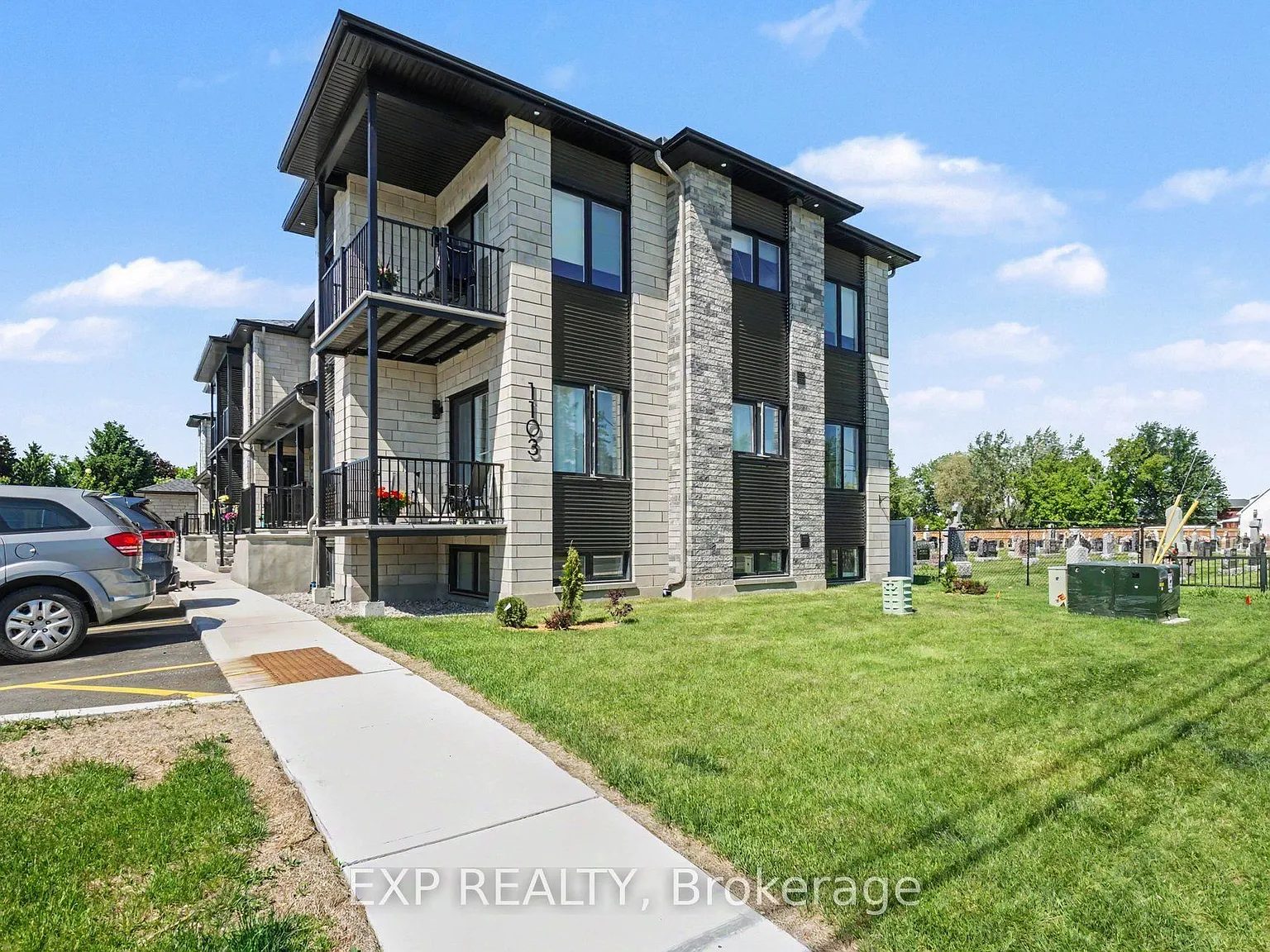 2 bed, $1,850 — Photo 2