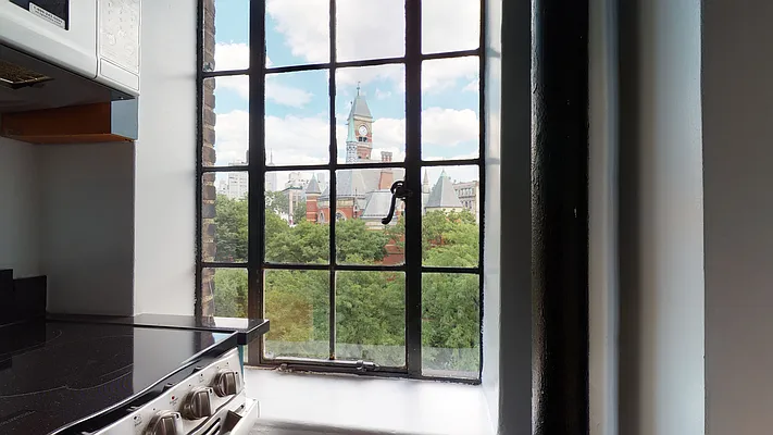 Rented by Bond New York | media 10