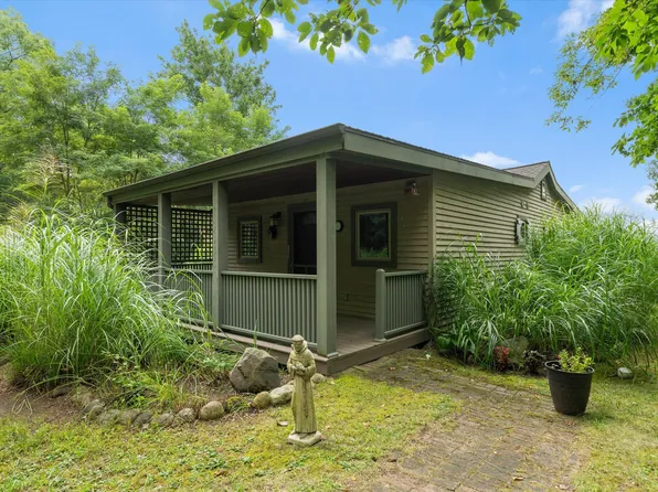 62353 Lincoln Ave, Vandalia, MI 49095