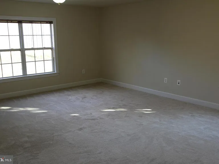 2977 Covington Square Way — Photo 13