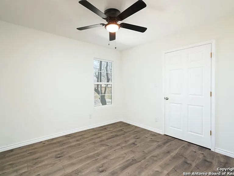 143 Kinder Dr — Photo 7