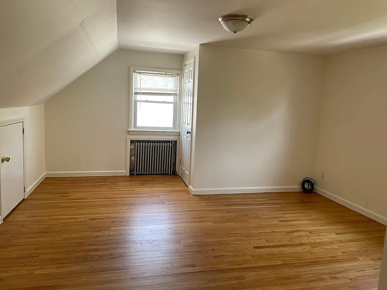 442 Myrtle Ave — Photo 6