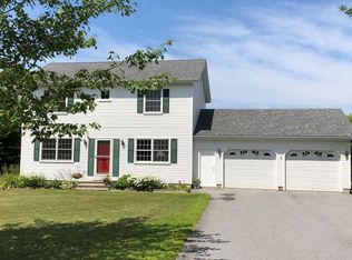 83 Chamberlin Ln, Williston, VT 05495