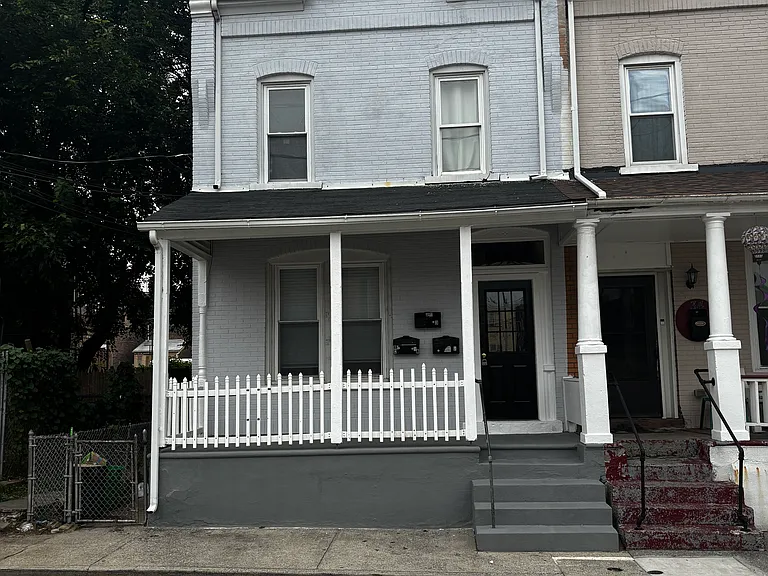 32 N Howard St #3 — Photo 1