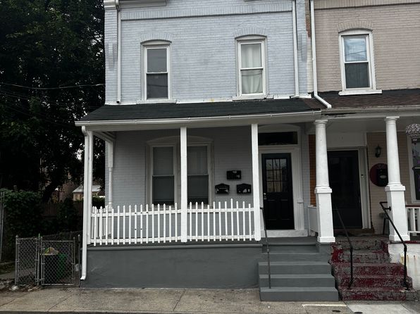 32 N Howard St APT 3