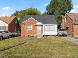 20553 Vaughan St, Detroit, MI 48219