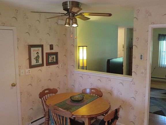 5th image of 1170A Clydebank Ct #100A