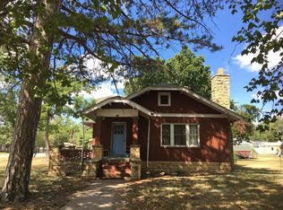 200 N Kennedy Ave, Ellinwood, KS 67526