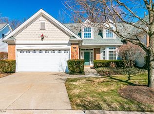 211 Rosebury Ct, Cleveland, OH 44124