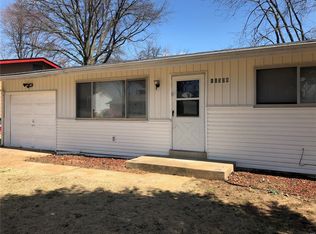 10508 Tate Dr, Saint Louis, MO 63136