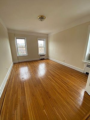 2nd image of 210 Marine Ave #G2