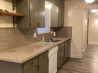 5322 N Angus St, Fresno, CA 93710