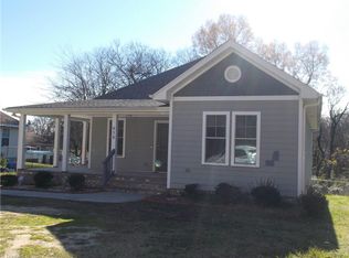 616 Douglas St, Greensboro, NC 27406
